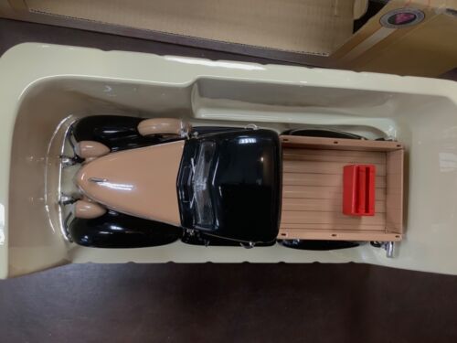 2003 Crown Premium Snap-On 1937 StudeBaker PickUp 1:24 Die Cast Replica Bank - Picture 11 of 18