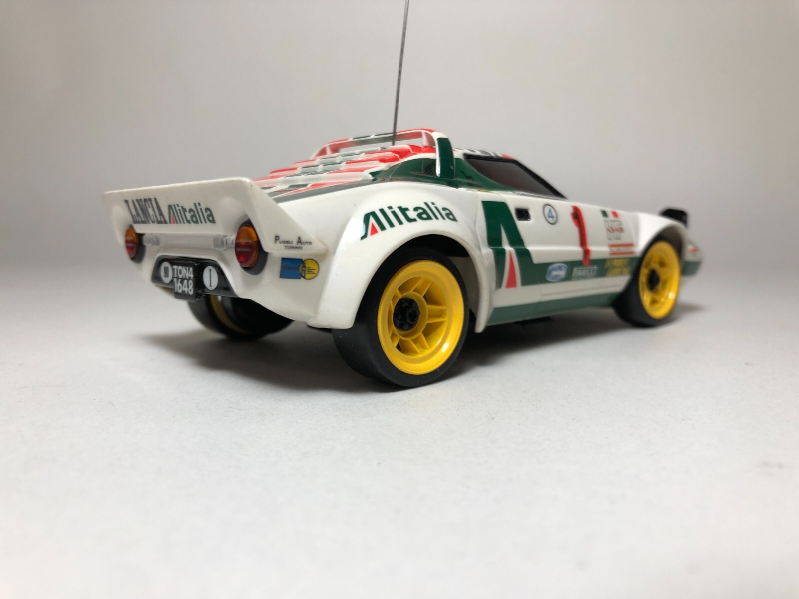 Picture 9 of 24