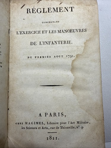 Ancien livre militaire France manœuvres et règlements d'infanterie français 1811