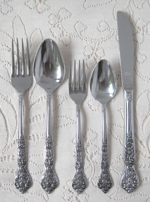 VERSAILLES Stainless Flatware Merchandise Service 5 Piece Place Setting