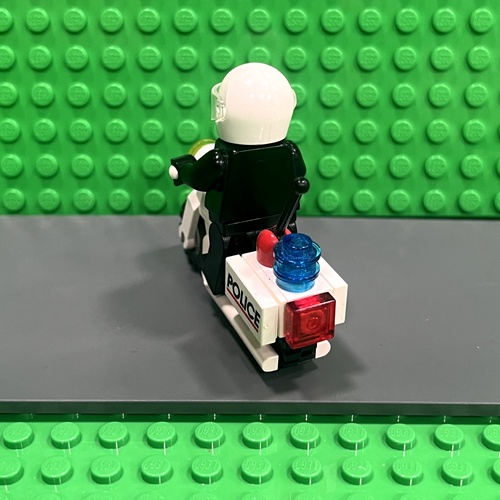 Lego Motorcycles for Minifigures: Police Dirt Bike Sport Cruiser ATVs - UPDATED - Picture 261 of 290