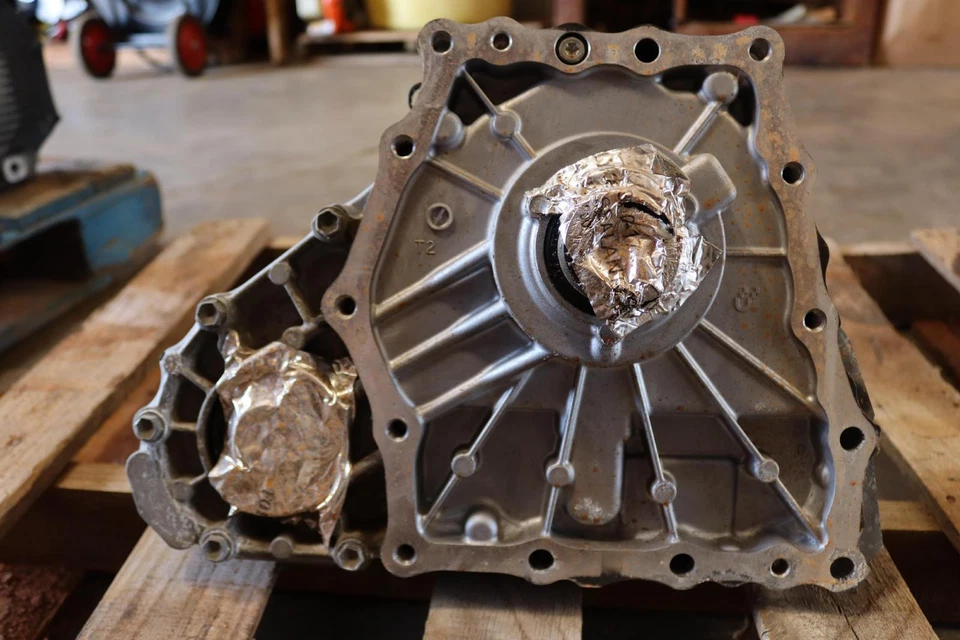 Infiniti FX35 FX37 FX50 2009-2013 AWD caja de transferencia de transmisión automática OEM Foto 3 de 4