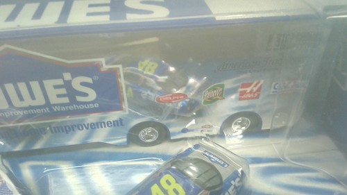 2002 Racing Champions Jimmy Johnson #48 Lowes Transporter and Stock Car 1/64 - Picture 10 of 17