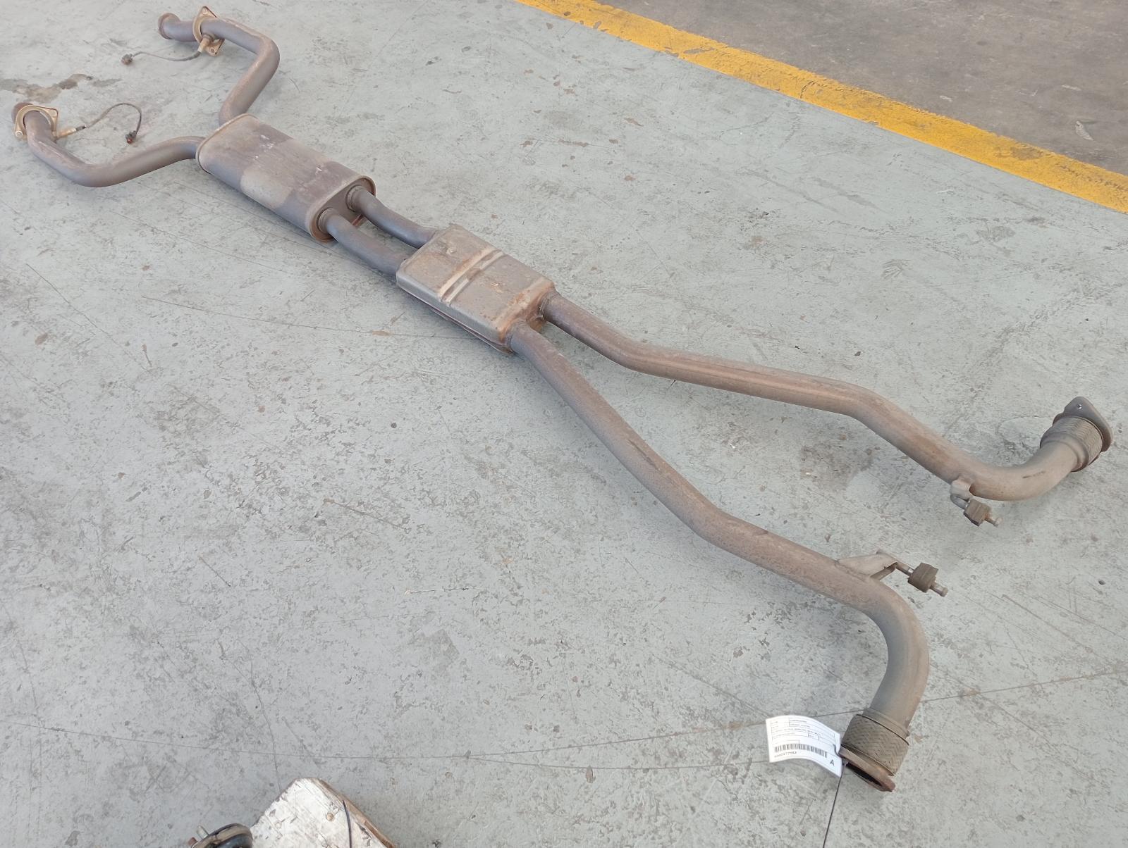 HOLDEN COMMODORE EXHAUST SYSTEM VE, SEDAN, V6, DUAL MUFFLERS, 08/0605/13 2010 eBay