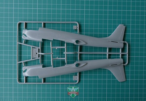 Modelsvit 72016 Scale kit 1:72 Tupolev Tu-91 'Boot' Soviet naval attack aircraft - Picture 11 of 24
