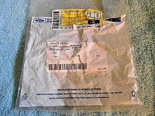 FORD GENUINE OEM 08-09 TAURUS REAR SUSPENSION UPPER CONTROL ARM 2 BOLTS - Picture 2 of 6