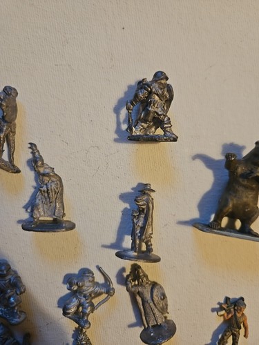 Mithril & Others Preslotta Mixed Figures Dungeons & Dragons Warhammer Vintage - Picture 7 of 11