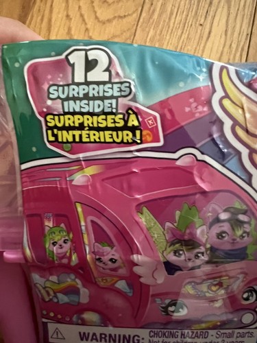 NEW Hatchimals CollEGGtibles Rainbow-cation Wolf Family Carton with 12 Surprises - Picture 6 of 8