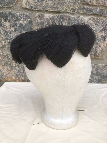 Vintage Jay Thorpe Black Pillbox Hat - lace and fa