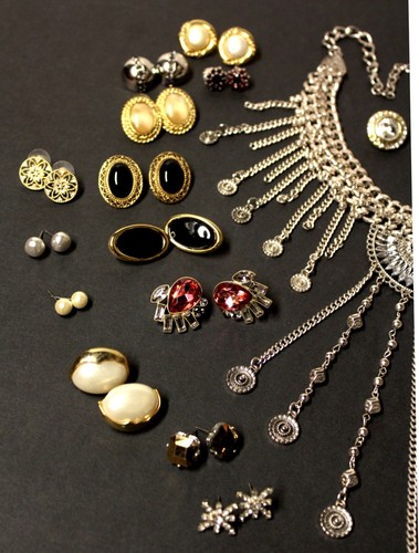 Assortimento Costumi Vintage Gioielli - Foto 2 di 4