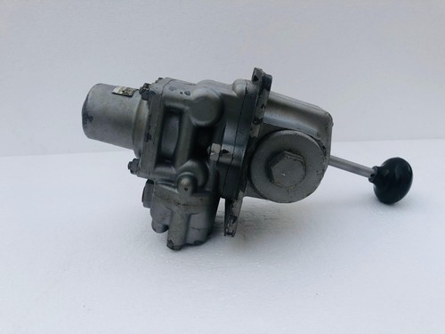 Wabco HD-2-FX Control Air Lever Operated Valve PC P50970-1 - Picture 7 of 8