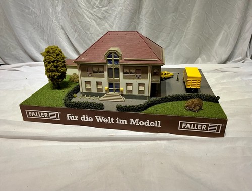 Faller Post Diorama Fertiggebäude
