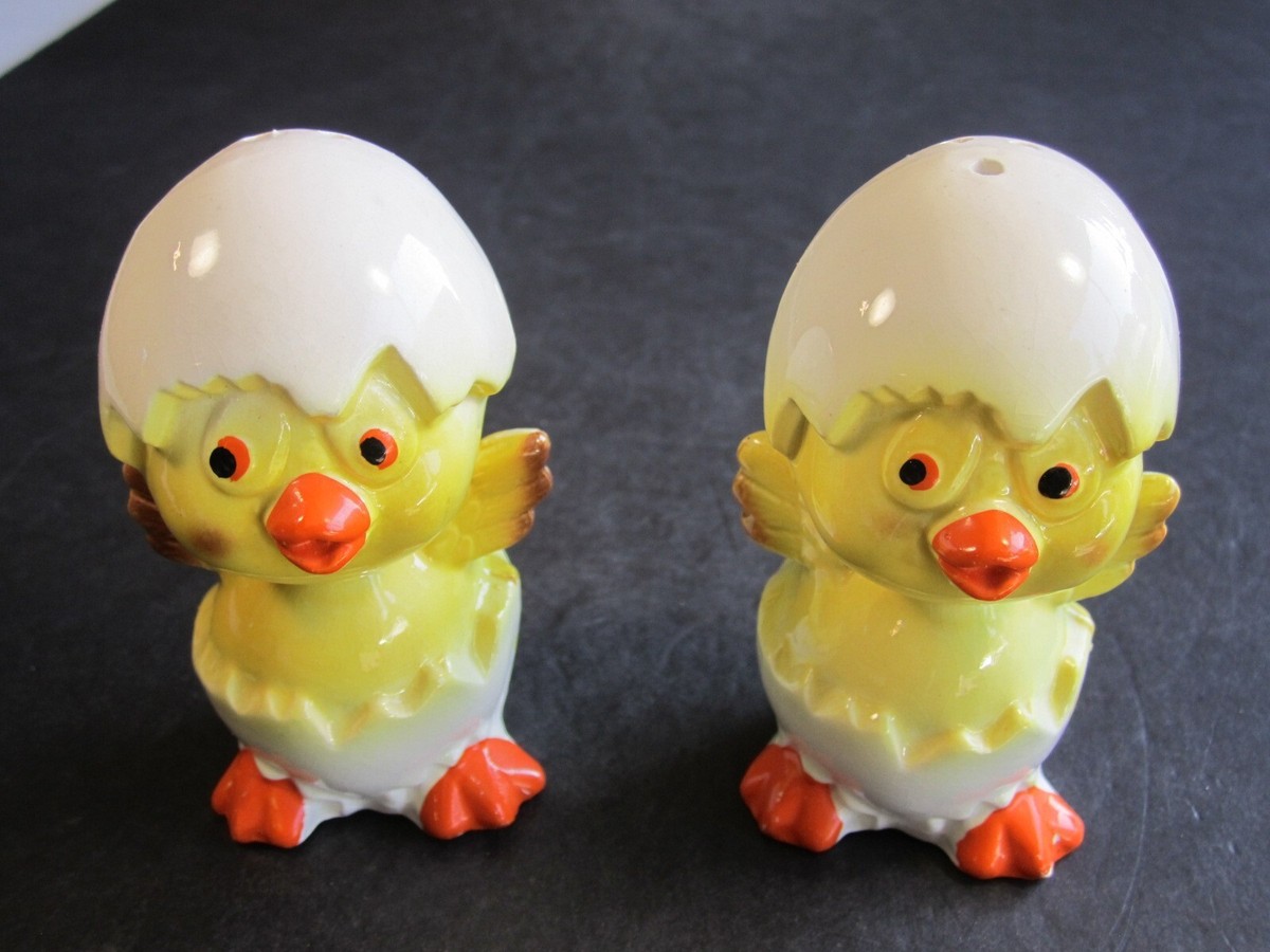 鳥と卵 VTG Retro Japan Ceramic Baby Chickens Emerging From Eggs Salt