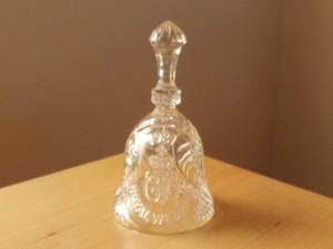 1981 the royal wedding glass bellphoto