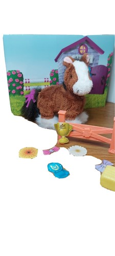 2 Fur Real Friends Brown White Beige Mini Walking Horses W/ Scenes 2012 Hasbro - Bild 2 von 11