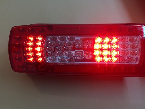 Zestaw 2x tylne światła LED Jednostka świateł do Volvo Fh12 / Fm12 / Fh16 OEM 20910229 - Zdjęcie 6 z 8