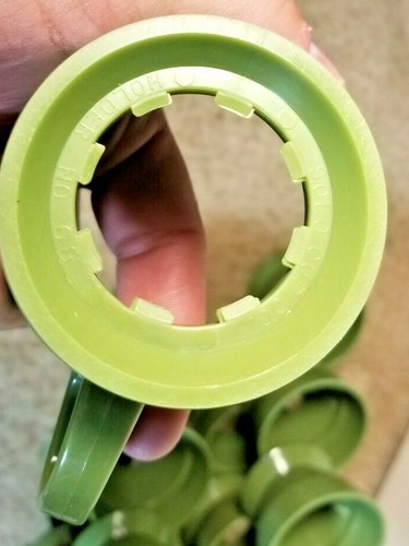 Set of 25 Vintage Plastic Solo Cozy Cup Holders #68 & 68A Avocado Green - Picture 3 of 4