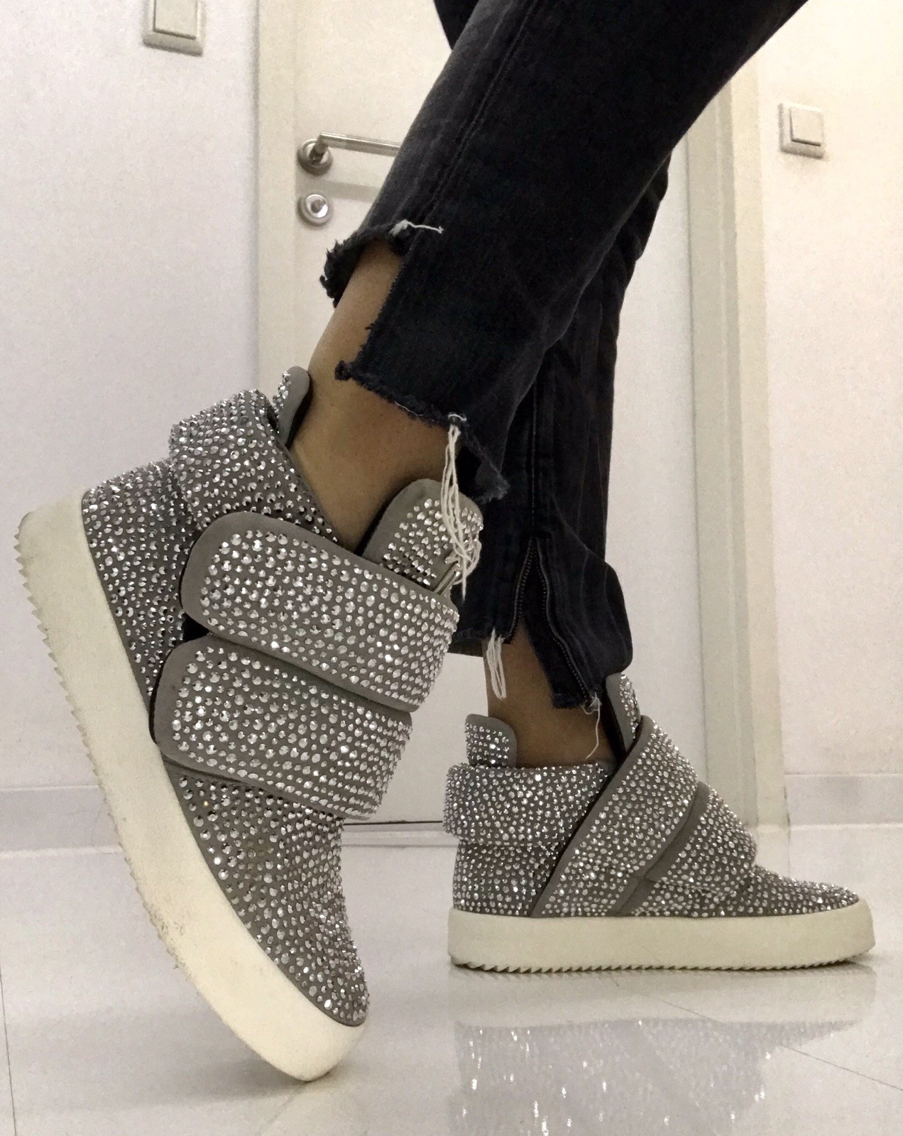 GIUSEPPE ZANOTTI Crystals Sneakers gr.37 Limited Ed GIUSEPPE ZANOTTI Crystals Sneakers gr.37 Limited Ed