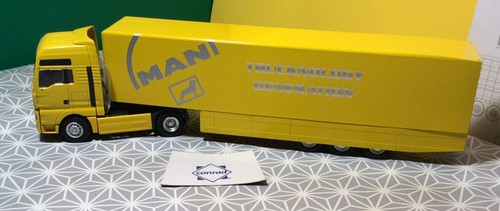 Conrad MAN Lkw mit Auflieger in Maßstab 1:50.
