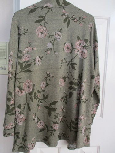 Lane Bryant OFFENE STIL JACKE BLUMENDRUCK LANGARM GRÖSSE 14/16 2 TASCHEN - Bild 5 von 6