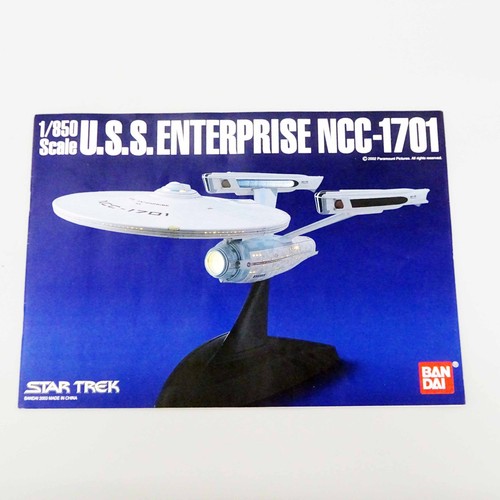 Bandai Star Trek 1/850 USS Enterprise NCC-1701 Plastic MODEL KIT (703) - Picture 8 of 14