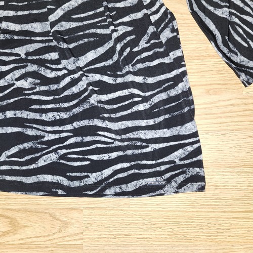 Michael Kors Cold Shoulder Top Fledermausbluse Zebramuster Kunstlederbesatz L - Bild 4 von 11