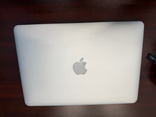 Apple MacBook Air 13 in 2017 Silver/Intel Core i5 1.8 GHz, 128 GB 8 GB Intel HD