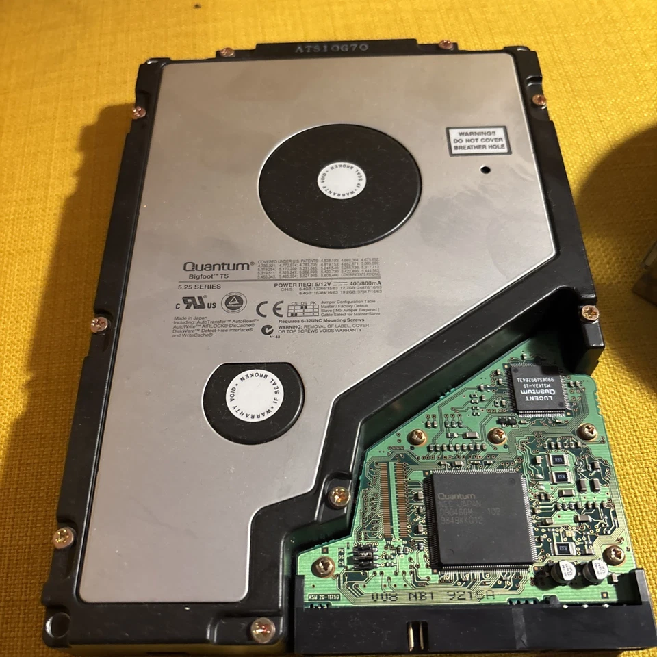 2x Computer Festplatte ST-4144R ,6,4 GB 5.25" Quantum Bigfoot TS Retro Vintage - Bild 3 von 4