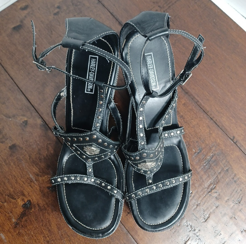 Harley Davidson Damenschuhe mit Absatz und Nieten Größe 9M Plateau Keilabsatz – LESEN - Bild 14 von 14