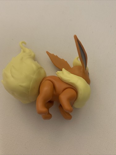Figura posable Nintendo Pokemon Battle Flareon 3 pulgadas - Imagen 6 de 11