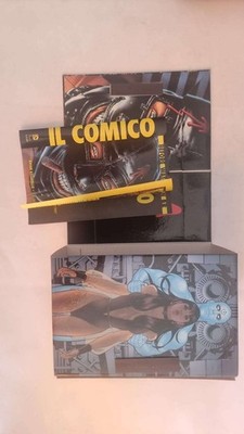 BEFORE WATCHMEN - Box Set containing: The Comedian - Cardboard - by: Alan Moor...