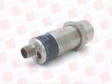 SCHNEIDER ELECTRIC SM952A146400ATS / SM952A146400ATS (NEW IN BOX)