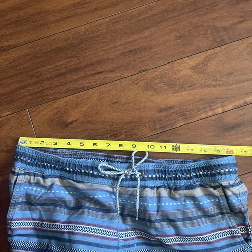 Vissla kurze mehrfarbig gestreifte Stammes-Aztekenshorts Strand Fitness Herren Größe M gebraucht, in einwandfreiem Zustand - Bild 12 von 12