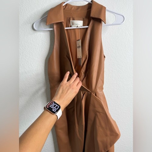 Neu mit Etikett Anthropologie Kunstleder ärmellos V-Ausschnitt BR-Midikleid Gr. 0 - Bild 8 von 15