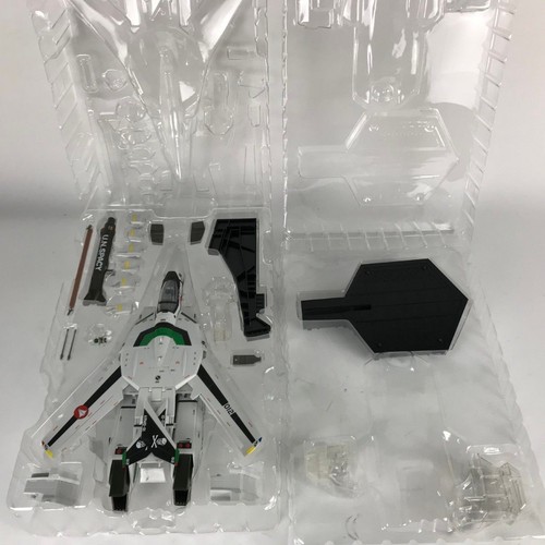 DX Chogokin Movie VF-1A Valkyrie Macross Movie Hayao Kakizaki Bandai Japan - Picture 3 of 9