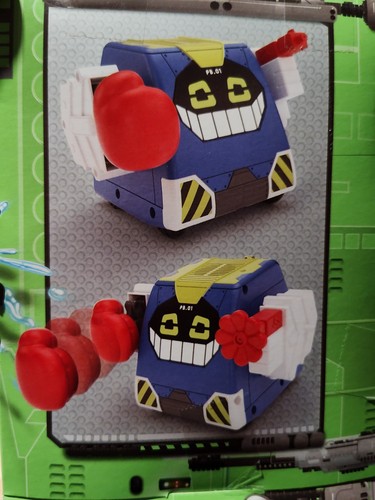 REALLY RAD ROBOTS PRANKBRO RC Telecomando Super SQUIRT POWER PUNCH NUOVO - Foto 9 di 10
