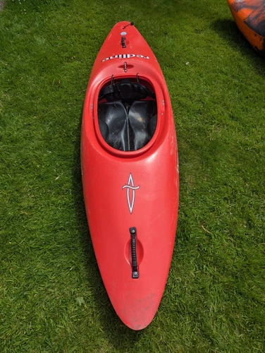 Dagger Redline Kayak - White Water - Play Boat 