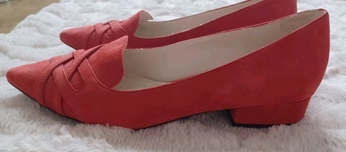 Cole Haan Red Suede Leather Point Toe Low Block Heel Pumps Flats Size 7 - Picture 9 of 12