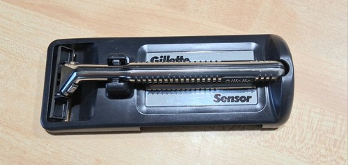 Vtg GILLETTE Sensor Metal Razor Handle
