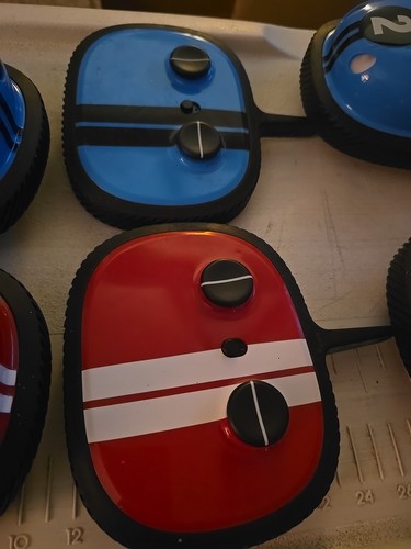 4 Sharper Image Bumper Rivals Cars With Remotes - Bild 4 von 6