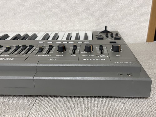 Roland SH-101 grau mit original Netzteil getestet und funktionierend Synthesizer - Bild 16 von 23