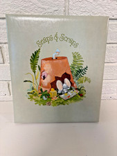 Vintage 1976 Hallmark Photo Album Scrapbook 12.5" L x 11" W Cheddar  Co Mouse