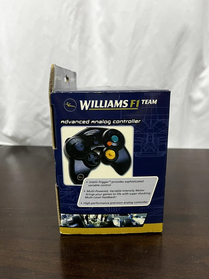 Williams F1 Team Gamecube Controller Starter Pack New In Box Memory Card & Case - Image 4 of 4