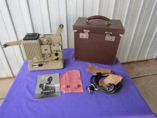 MOVIE PROJECTOR EUMIG TYPE P8 - 8mm WITH CASE and KEY - UNTESTED Vintage