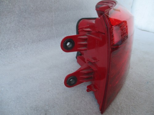 2012-2017 VOLKSWAGEN TIGUAN RIGHT SIDE OUTER TAIL LIGHT OEM - Picture 4 of 9
