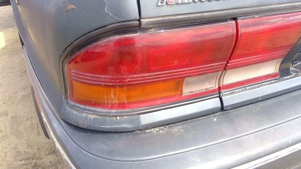 1991 Mitsubishi Galant Vr-4 Driver Left Tail Light Oem Brake Lamp Rear - Image 2 of 4