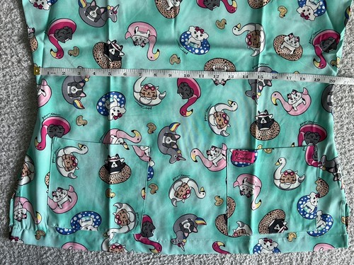 Koi Betsey Johnson Scrub Top Women’s Large Green Pool Cat Dog Nursing Medical - Picture 10 of 11