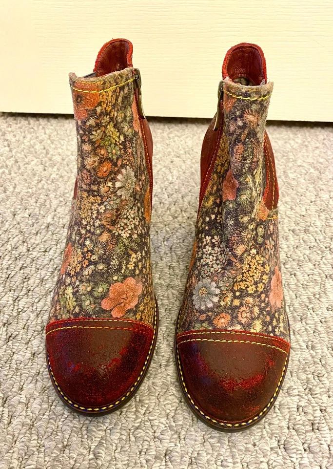 NEW: L'Artiste by Spring Step, Unique hand-painted design in red floral EU37 - Image 2 of 4