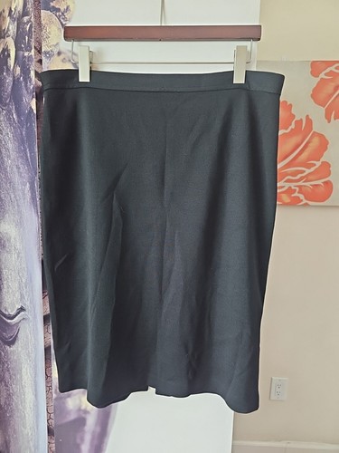 ST JOHN CAVIAR Black Wool Blend Below Knee Pencil Skirt Size 12 YJ01