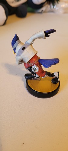 Nintendo Super Smash Bros "Falco" Amiibo LOOSE - Picture 2 of 3